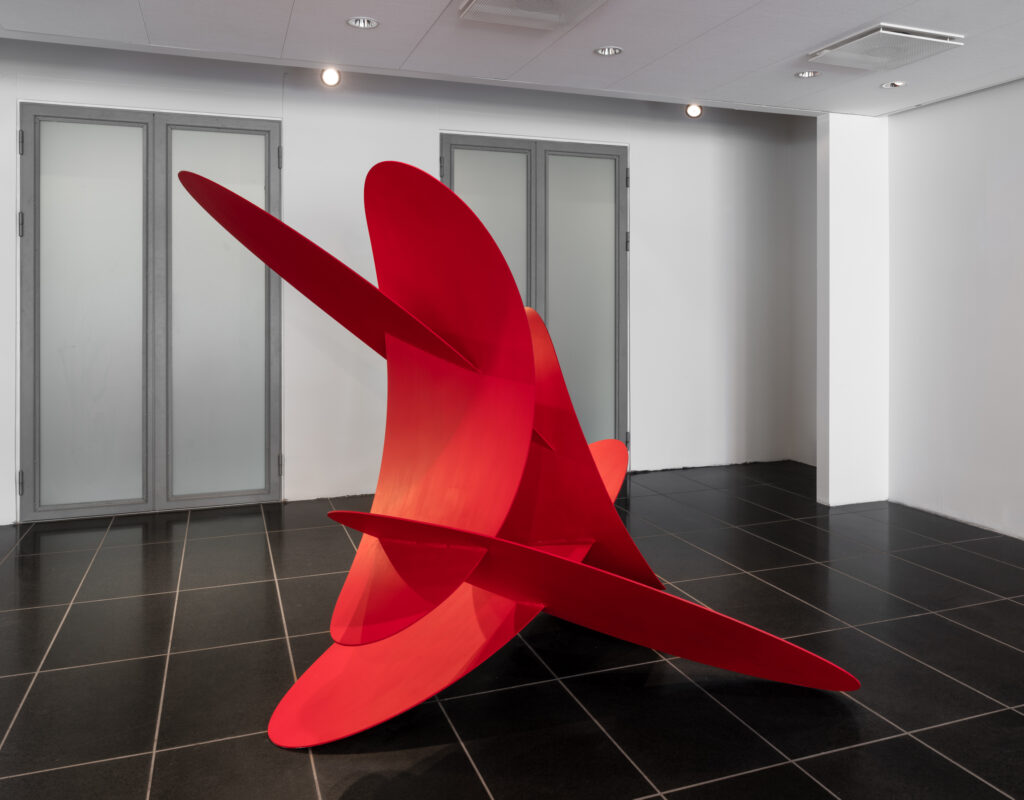 Amalie Jakobsen - Protein - Pigments from insects, aluminium, primer - 240 x 185 x 145 cm - Carrying Capacity - Politikens forhal 2020